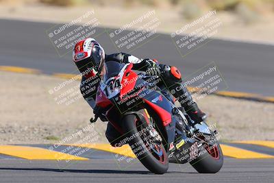 media/Oct-08-2022-SoCal Trackdays (Sat) [[1fc3beec89]]/Turn 10 (945am)/